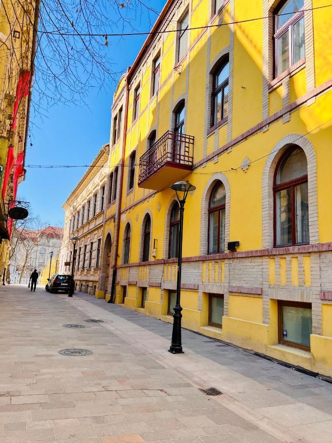 Apartment Friends Central Oradea Luaran gambar